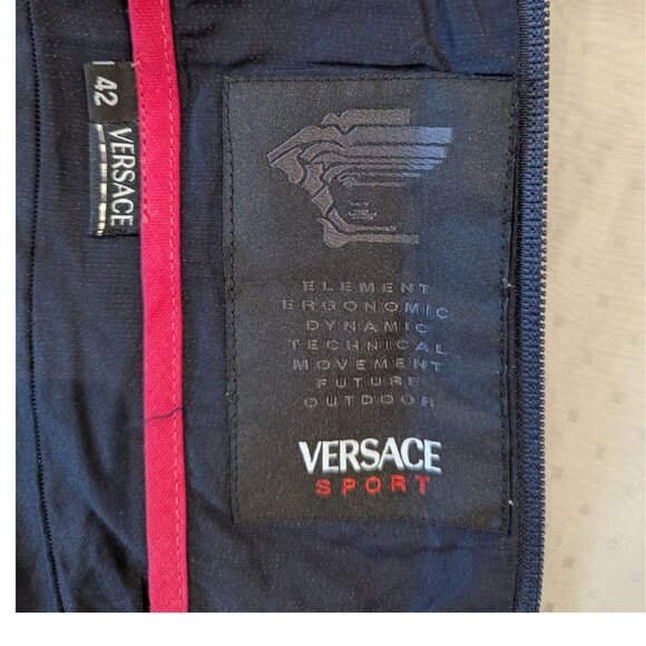 Versace Sport size 42 (Small) 2 pieces - Picture 6 of 9